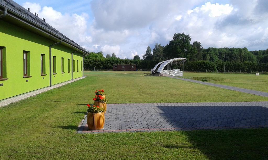 Golf Zajazd Zajaczkowo Slupsk Exterior photo